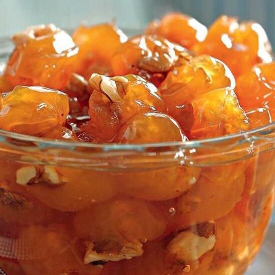 Варенье из белой черешни с грецким орехом
