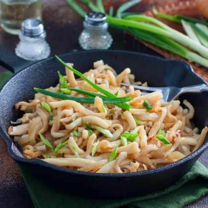 Жареный кальмар с сельдереем