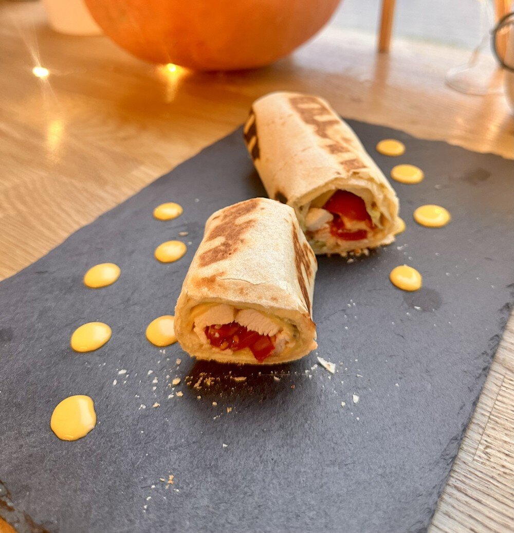 Ролл с курицей