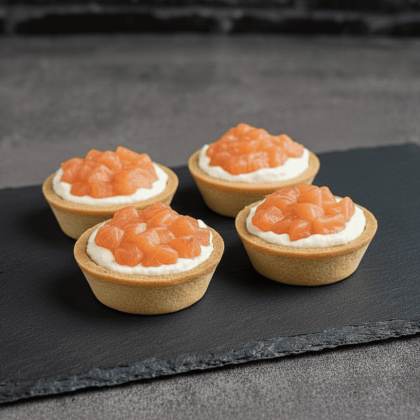 Тарталетки с лососем и сыром (4 шт)