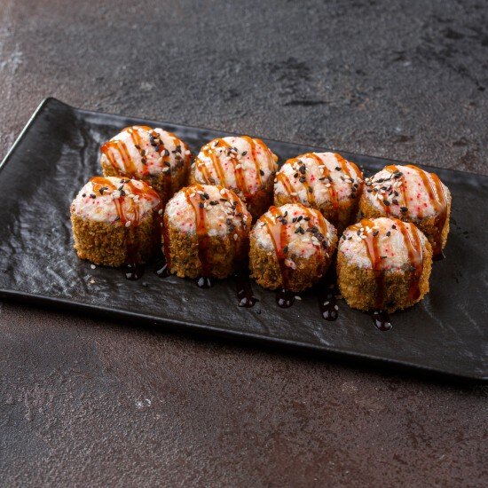 Запеченный ролл Цезарь