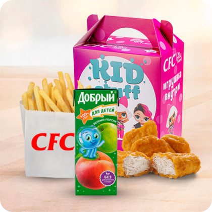 КидСтафф для девочки с наггетсами и персиковым соком
