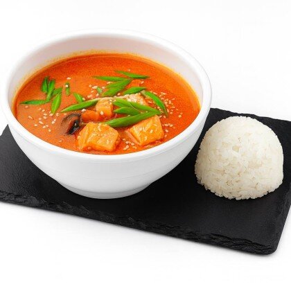 Том Ям с лососем