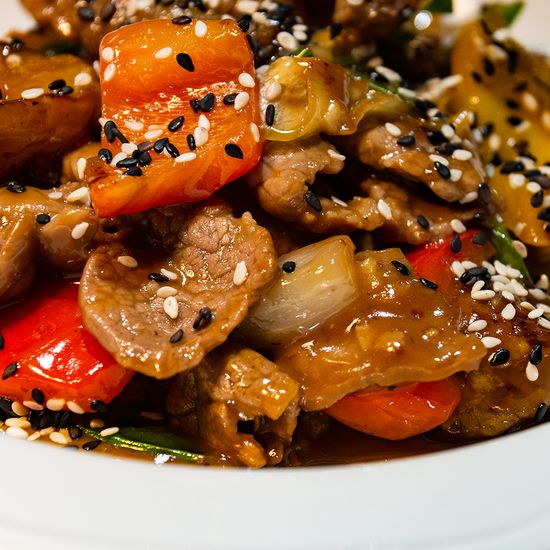 Говядина в устричном соусе