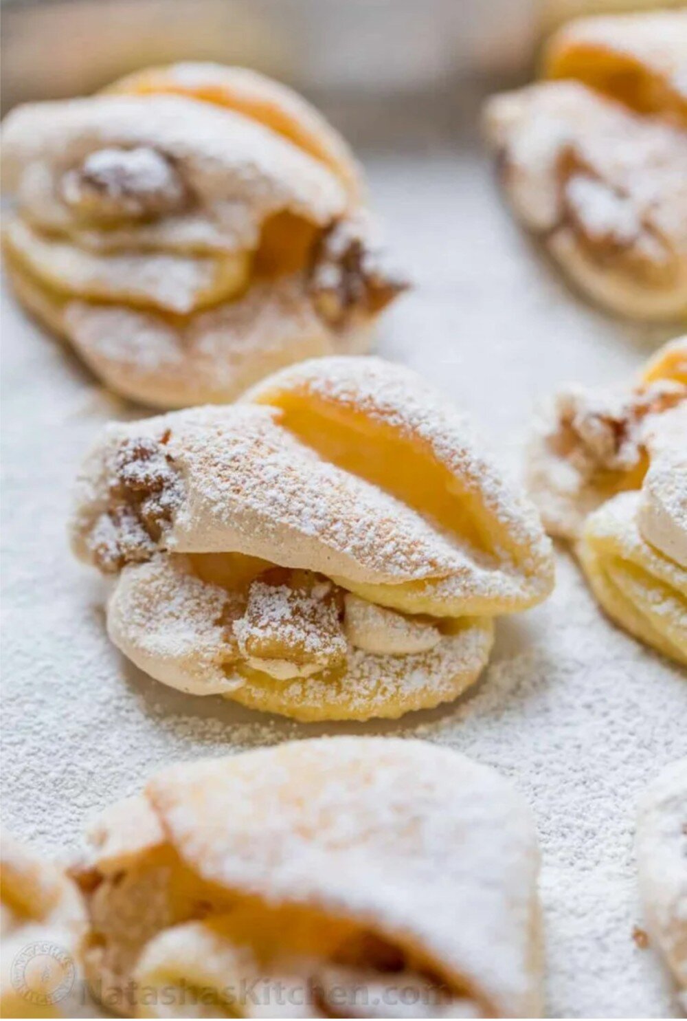 Ракушка с безе