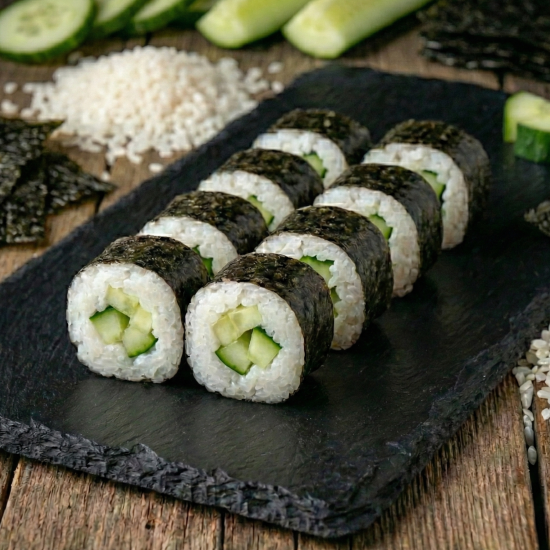 Ролл «Классика» с огурцом