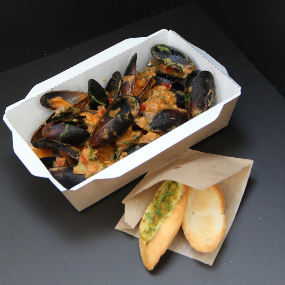 Мидии в соусе том ям