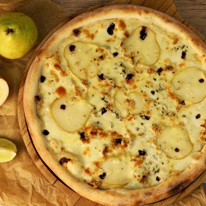 Пицца с грушей и сыром Дор блю 40 см/980 г