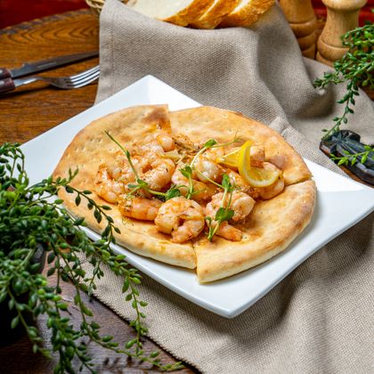 Креветки в имбирно- чесночном соусе