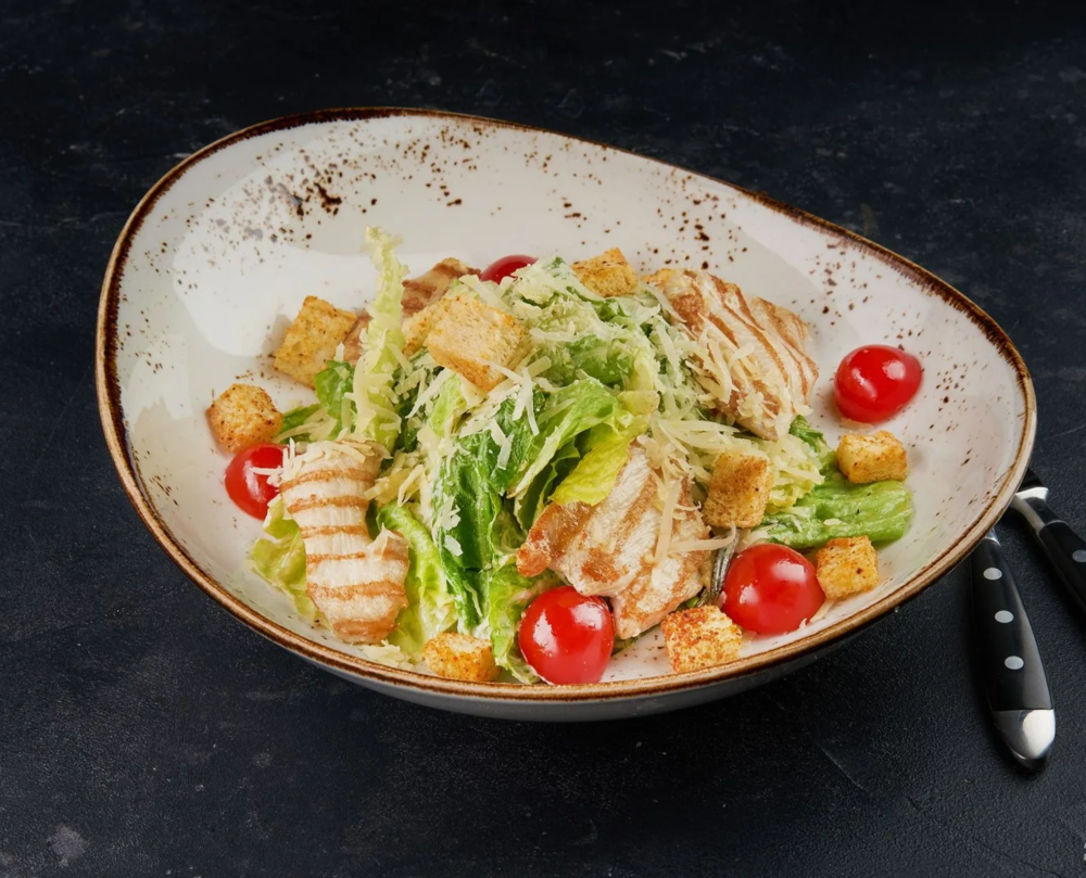 Цезарь с курицей