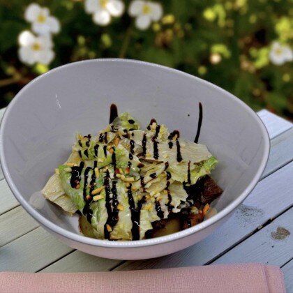 Баварский салат с говядиной и сыром