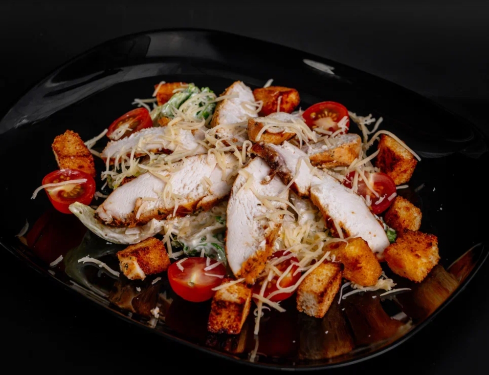 Цезарь с курицей