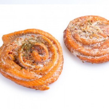 Рулетики из филе форели горячего копчения, кг