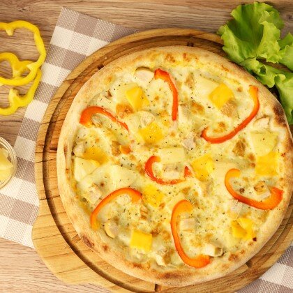 Пицца "Гавайская" с ананасами 25см/410 г