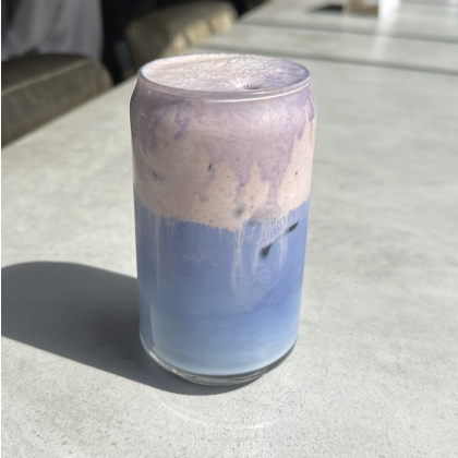 Черничный милк-ти