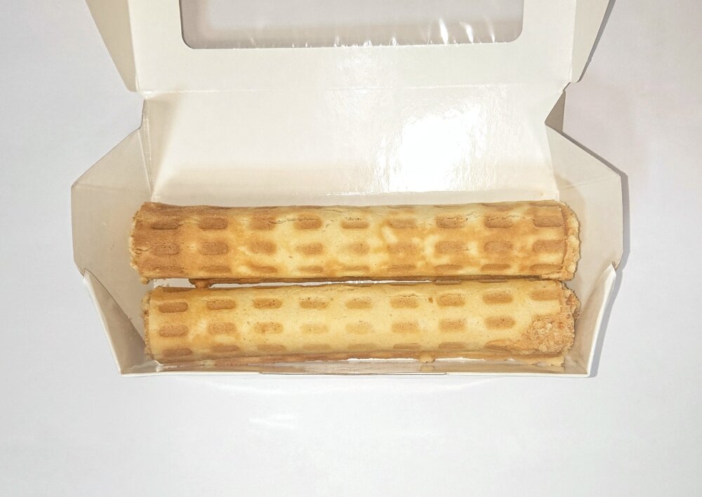 Вафельные трубочки с кремом на основе сливочного масла и вареной сгущенки (набор из 2 шт)