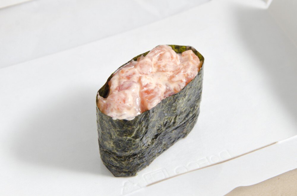 Суши острые с угрём