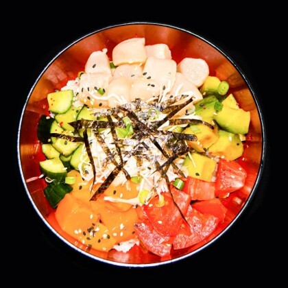 Поке с гребешком