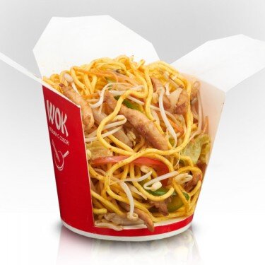 WOK, лапша в остром соусе с курицей