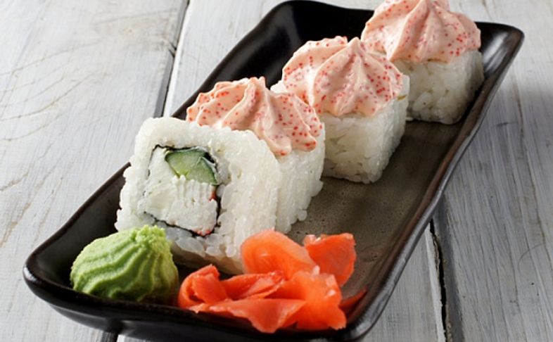 Ролл «Шикотан Кани»