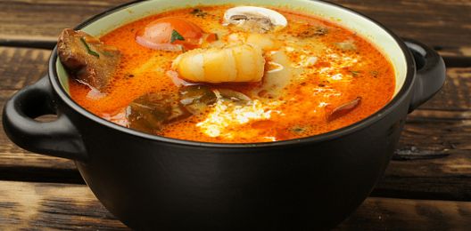 Том Ям с морепродуктами