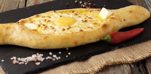 Хачапури по-аджарски