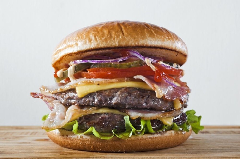 Мега - Биф-Бургер