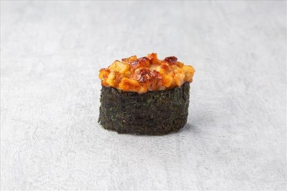 Гункан запеченный угорь