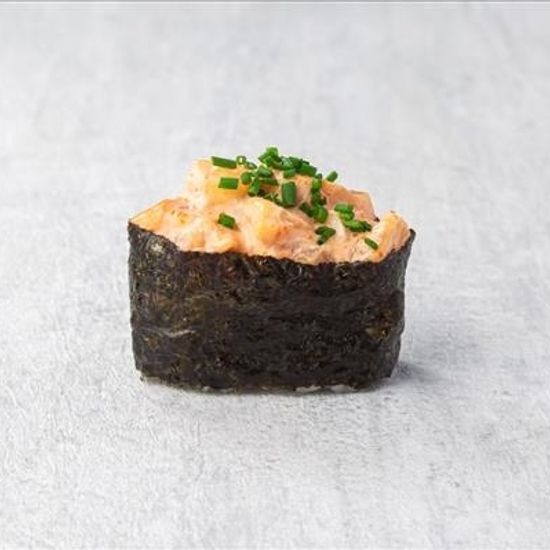 Суши острый лосось