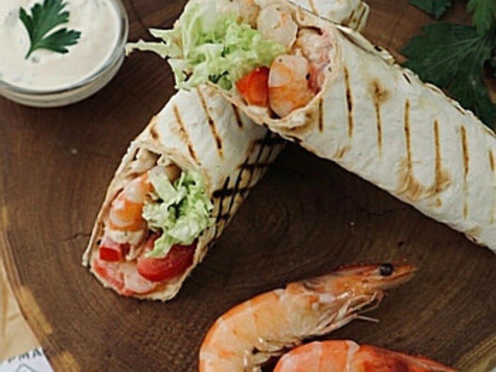 Шаурма-ролл с креветками и сыром