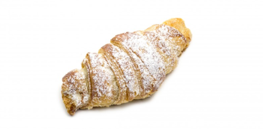 Круассан с вишней