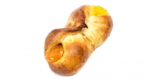 Булка с абрикосом