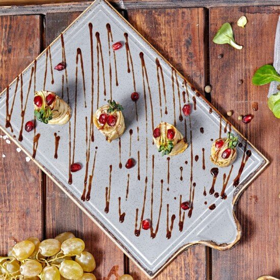 Рулетики из баклажанов