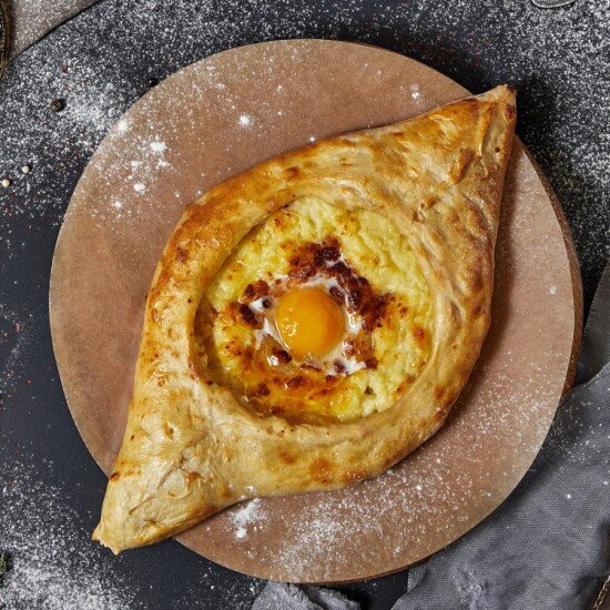 Хачапури по-аджарски