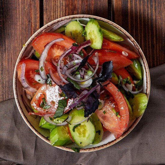 Салат овощной по-грузински