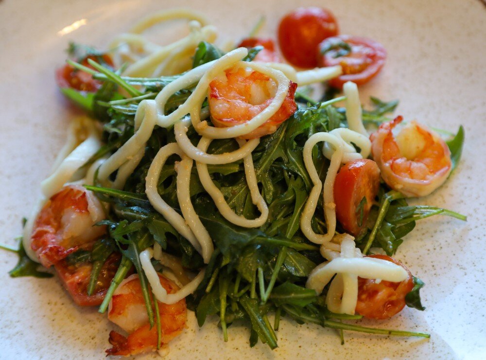 Руккола с морепродуктами