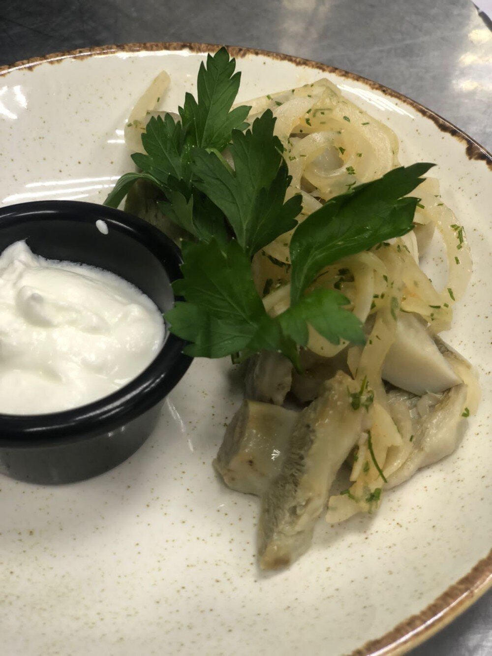 Груздочки с лучком и сметаной