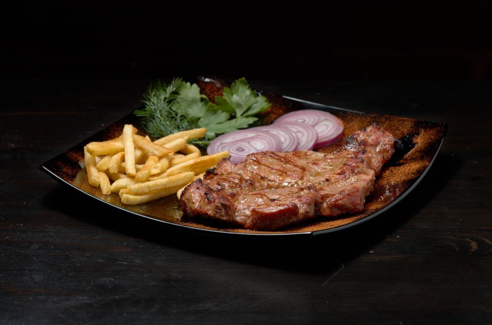 Стейк из свиной шеи