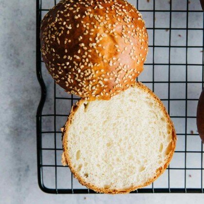 Булочка бриошь