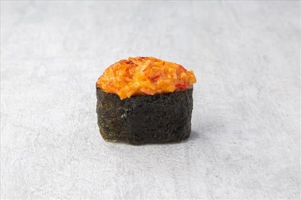 Гункан запеченный снежный краб