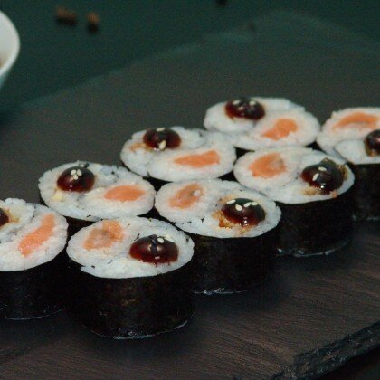 Ролл «Инь-ян»