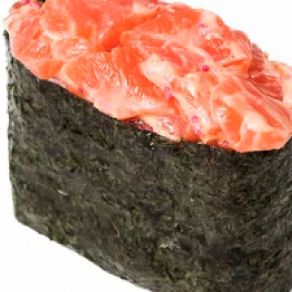 Спайси суши с лососем