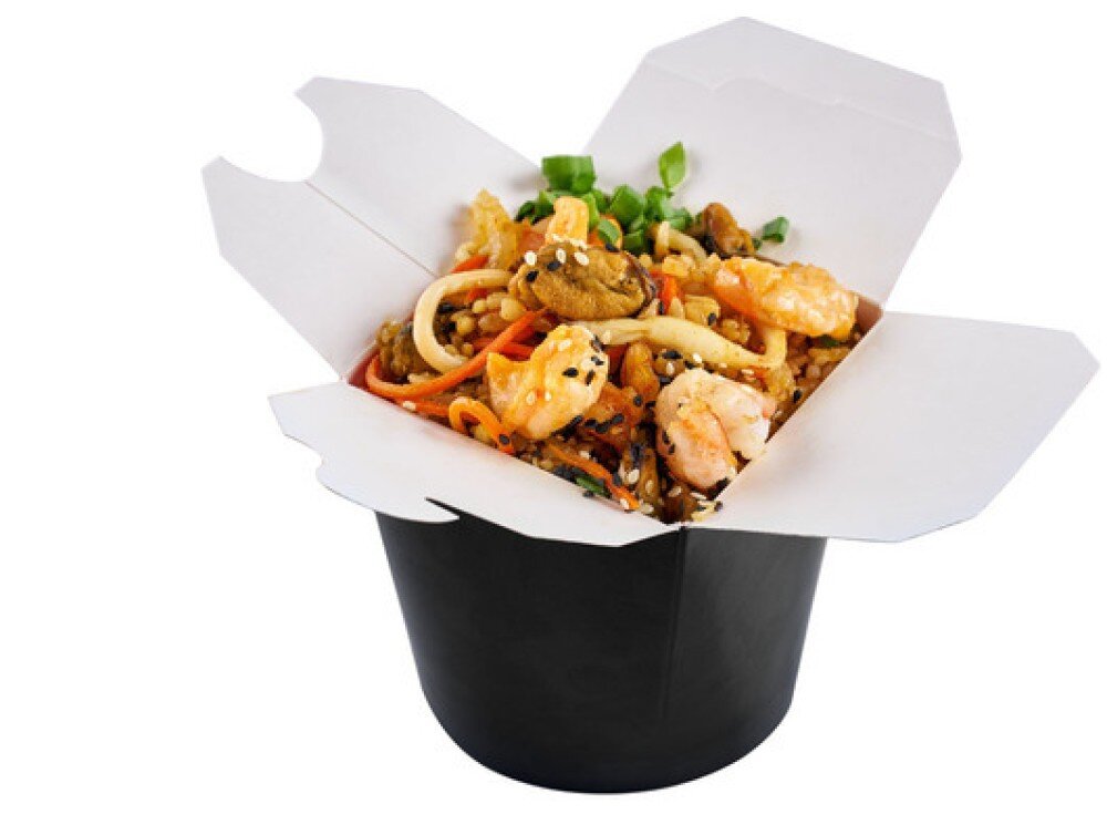 РИС WOK С МОРЕПРОДУКТАМИ В СЛИВОЧНОМ СОУСЕ