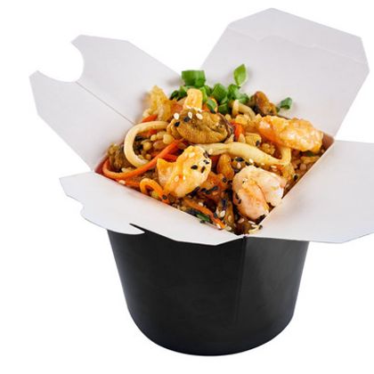 РИС WOK С МОРЕПРОДУКТАМИ В СЛИВОЧНОМ СОУСЕ