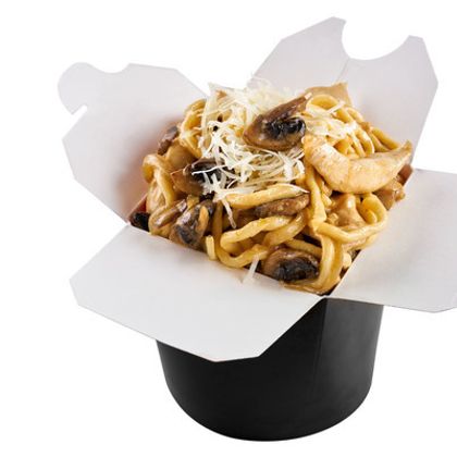 ЛАПША WOK С КУРИЦЕЙ И ГРИБАМИ