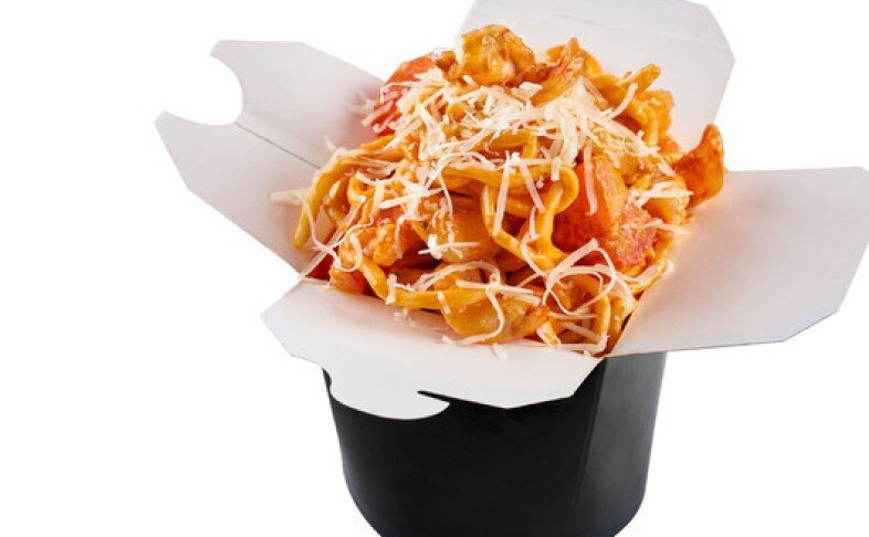 ЛАПША WOK С КРЕВЕТКАМИ И БЕКОНОМ