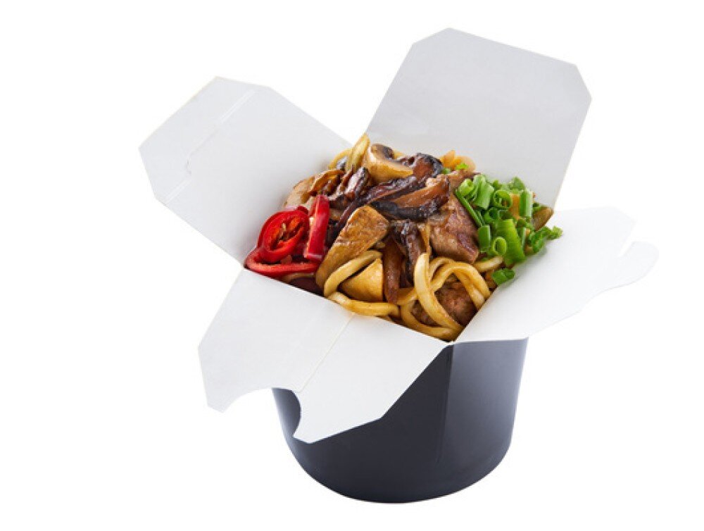 ЛАПША WOK СО СВИНИНОЙ И ГРИБАМИ