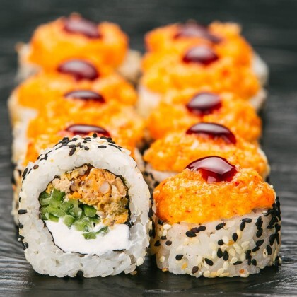 Ролл Запечённые мидии со спайси крабом (8шт)