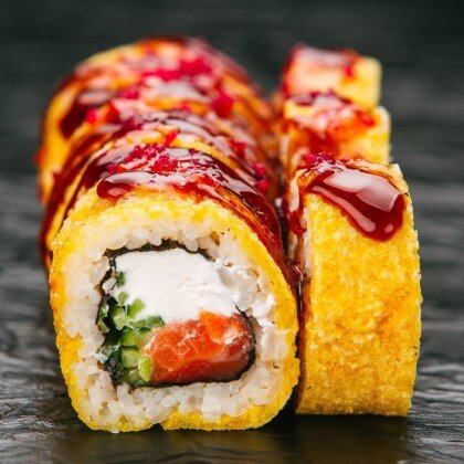 Ролл Жареный с лососем (8шт)