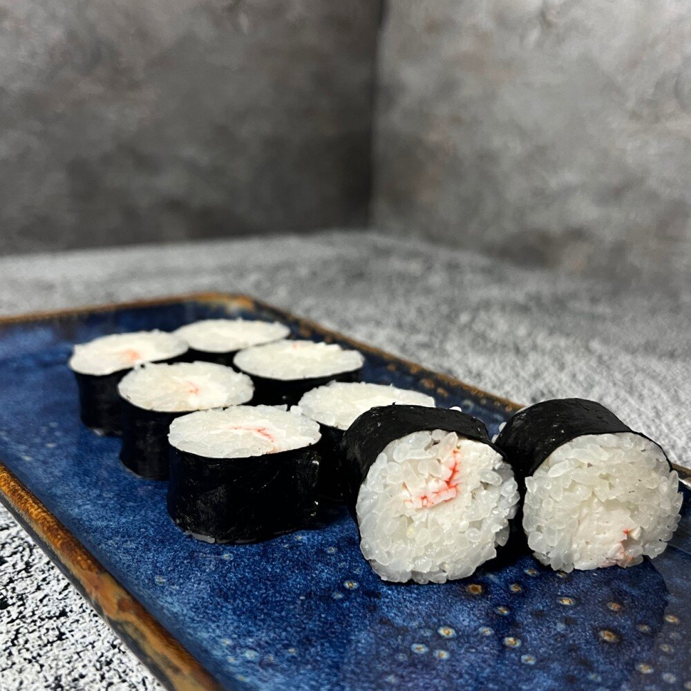 Ролл со снежным крабом